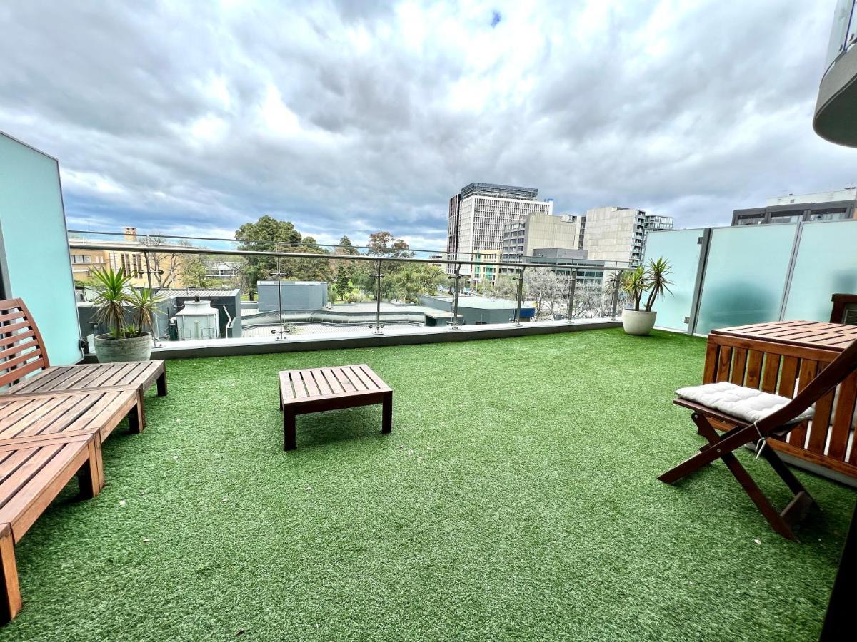 Readyset Apartments At Emerald メルボルン エクステリア 写真