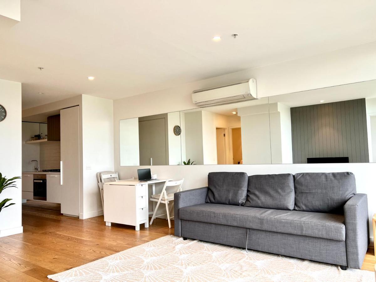 Readyset Apartments At Emerald メルボルン エクステリア 写真