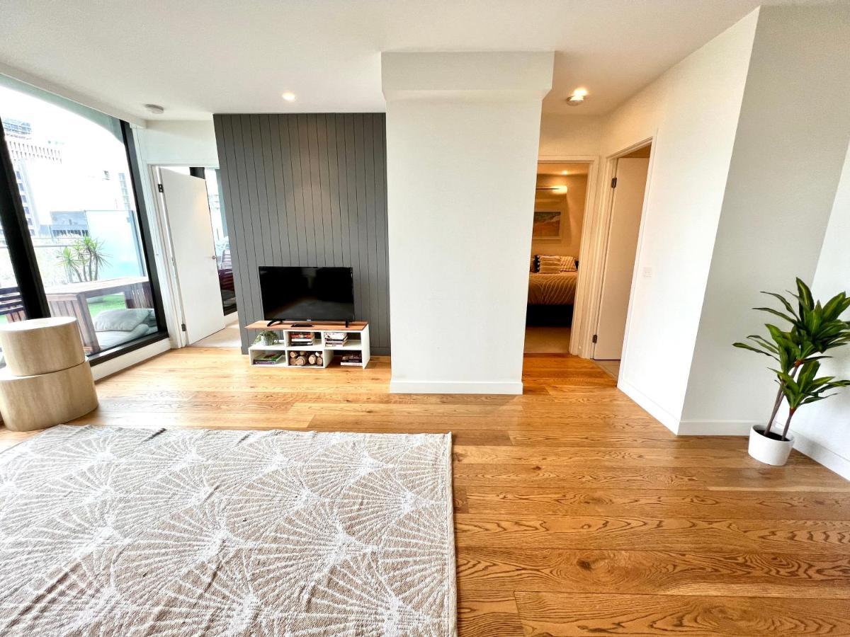 Readyset Apartments At Emerald メルボルン エクステリア 写真