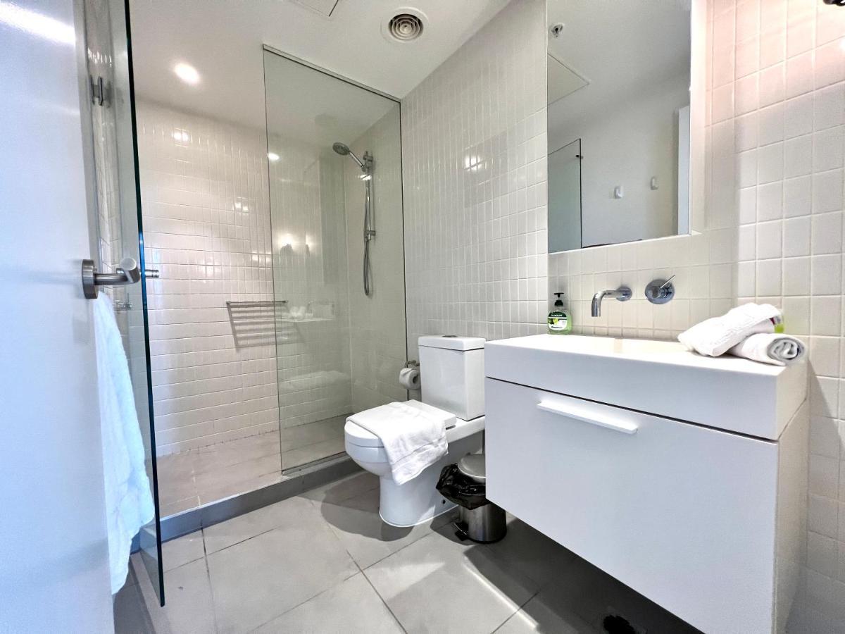 Readyset Apartments At Emerald メルボルン エクステリア 写真